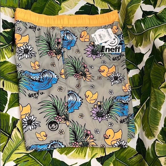 NWT Neff Men's Swim Shorts with Duck and Wave Print size L two side pockets, - Picture 1 of 3